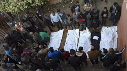 Terrible masacre en Gaza: Israel mató a 104 palestinos que pedían ayuda