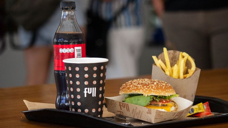 YPF anuncia acuerdo con McDonalds: Combustible, hamburguesas y más
