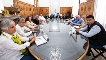 Por 1ra vez en la era Milei, la CGT fue recibida por el Gobierno. Por 1ra vez en la era Milei, la CGT fue recibida por el Gobierno.