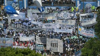 La CGT no para pero moviliza a Plaza de Mayo el 30/04