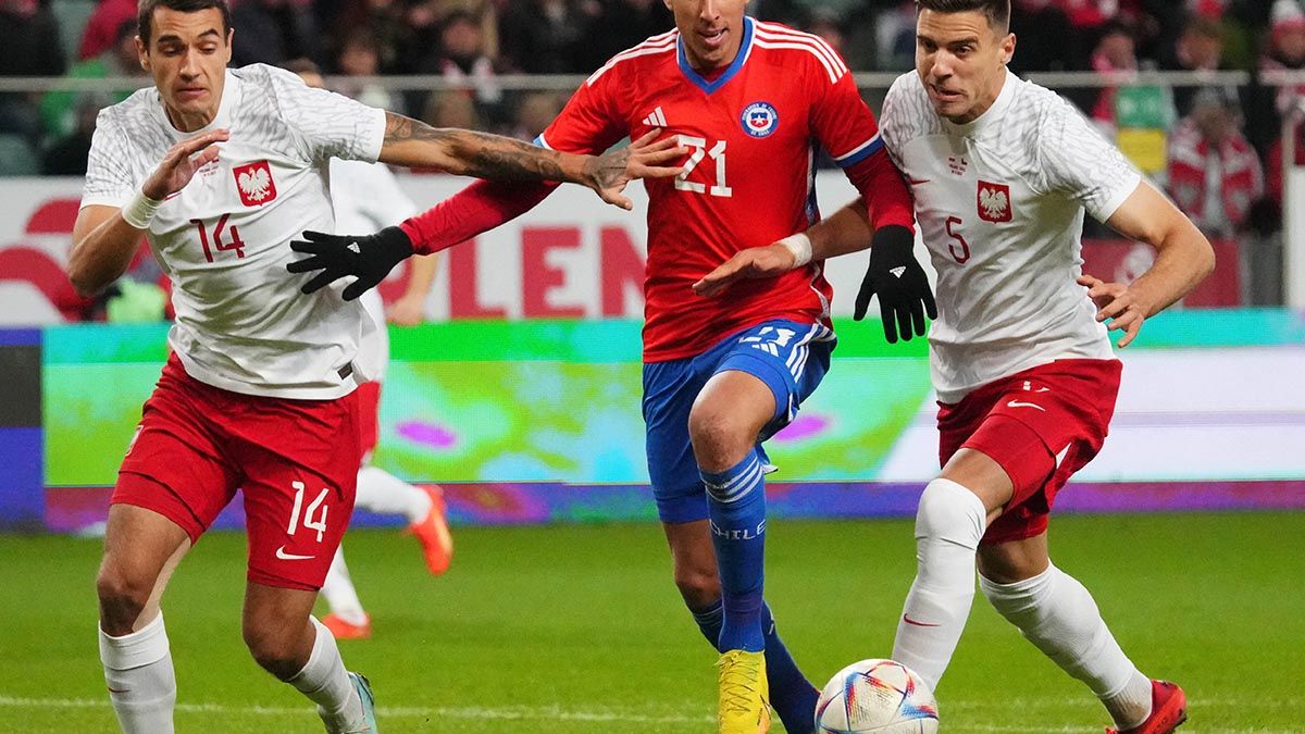 Lionel Scaloni adelantó que cambiaría la lista de 26 convocados para Qatar 2022 por molestias físicas aunque los rivales de Argentina dejaron dudas. (Foto: Noticias Argentinas/Reuters)