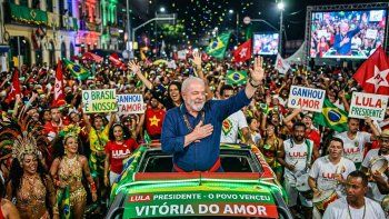 Famosos y el mundo celebran el histórico triunfo de Lula da Silva en Brasil: 