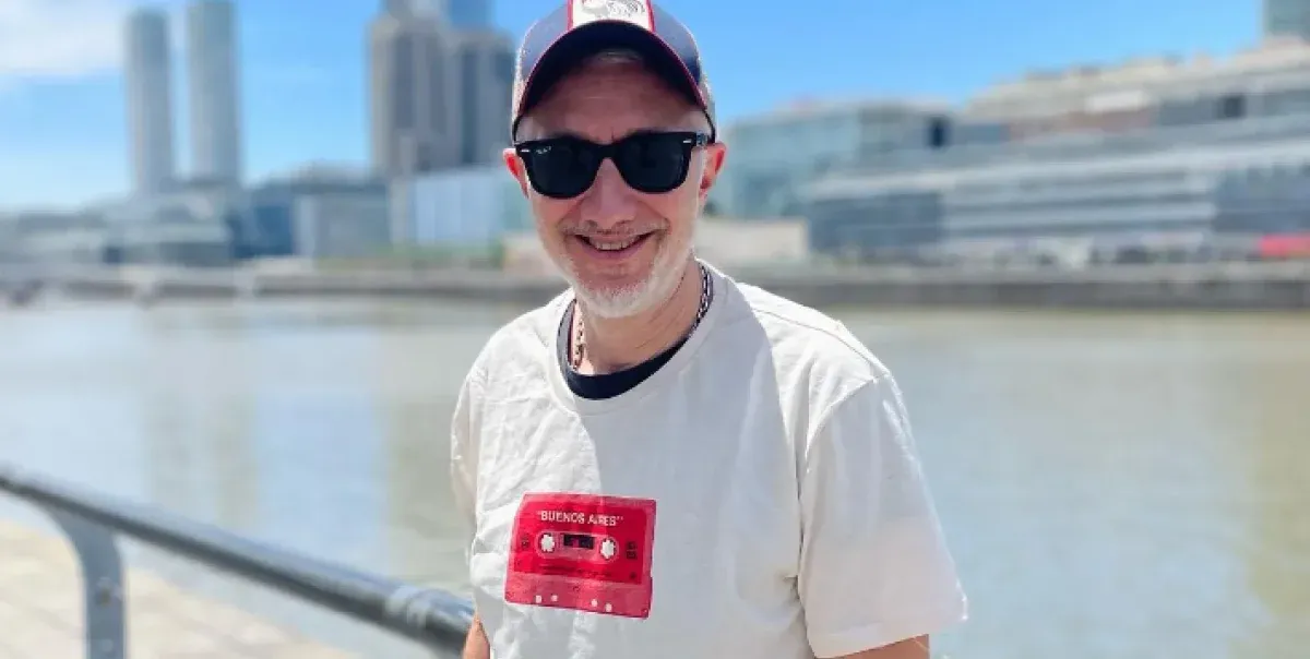 Andy Kusnetzoff jugó al fútbol y se refirió a las consecuencias por no elongar. (Foto: Instagram @andykusnetzoff)