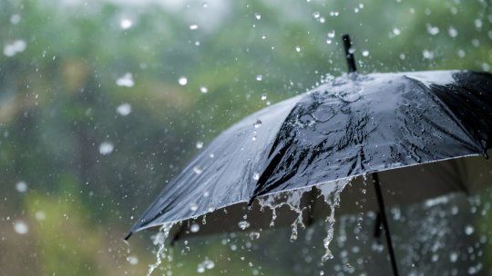 La ola de calor da paso a un brusco cambio de tiempo en Europa, con España, Portugal y Francia bajo alertas por tormentas, granizo y fuertes rachas de viento.
