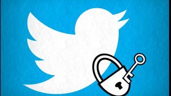 Twitter habría bloqueado por error a varias cuentas que siguen el conflicto bélico entre Rusia y Ucrania. Twitter habría bloqueado por error a varias cuentas que siguen el conflicto bélico entre Rusia y Ucrania.