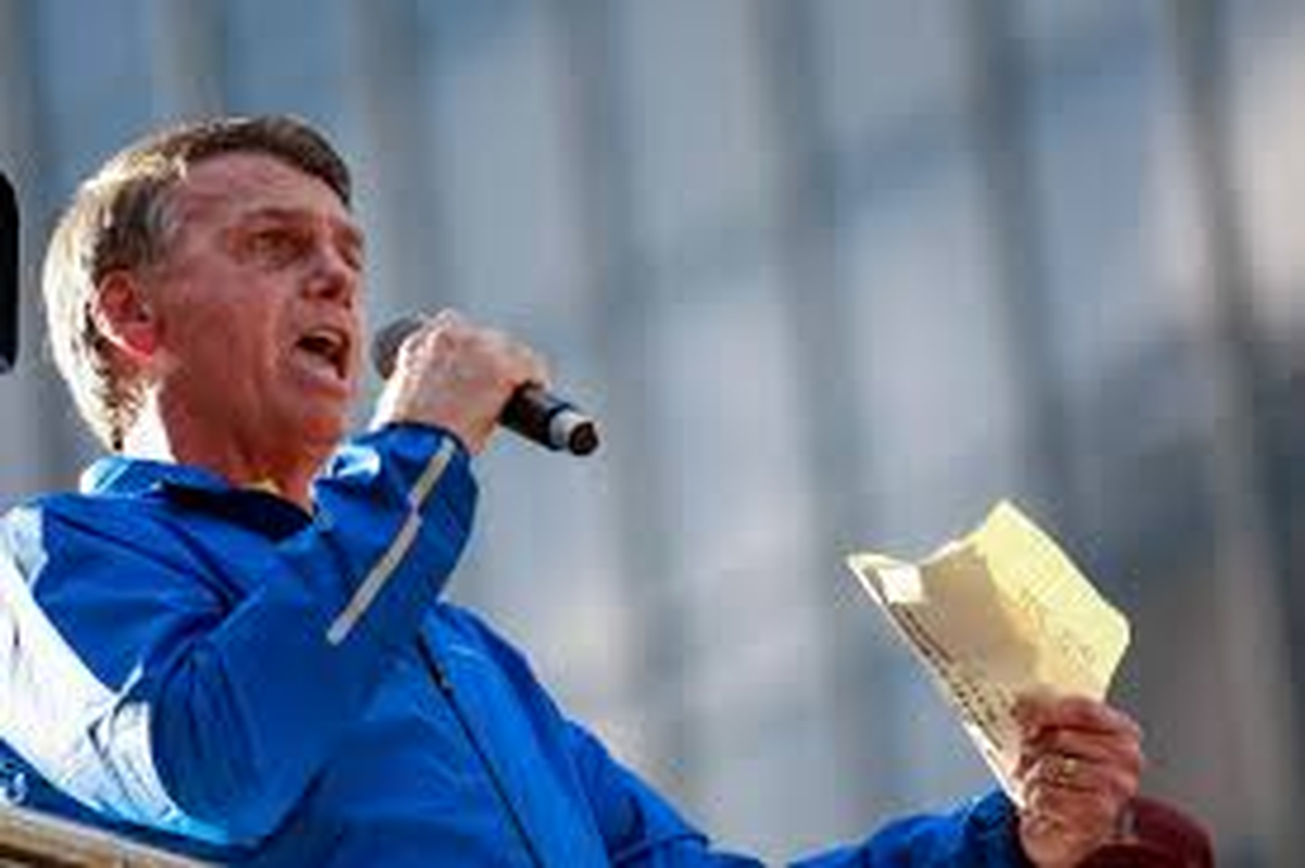 Jair Bolsonaro deberá estar con una tobillera electrónica desde la noche hasta la mañana (desde las 19hs a las 7hs) y también los fines de semana. | GENTILEZA DE IMAGEN O GLOBO Jair Bolsonaro deberá estar con una tobillera electrónica desde la noche hasta la mañana (desde las 19hs a las 7hs) y también los fines de semana. | GENTILEZA DE IMAGEN O GLOBO