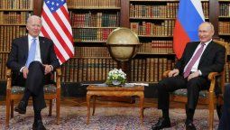 altText(Ucrania: Joe Biden y Vladimir Putin volverán a hablar por teléfono)}