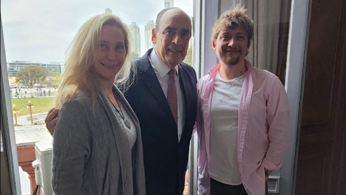 Santiago Caputo, Guillermo Francos y Karina Milei. Santiago Caputo, Guillermo Francos y Karina Milei.