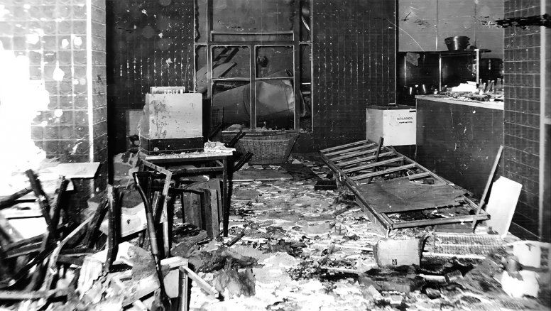 Anulan sobreseimientos de Firmenich y Verbitsky por el atentado al comedor de la Policía y dictan indagatoria al jefe de Montoneros