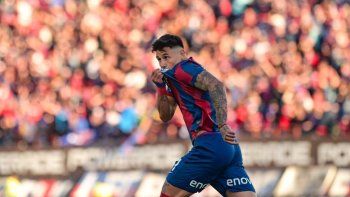 Adam Bareiro casi seguro jugará en River Adam Bareiro casi seguro jugará en River