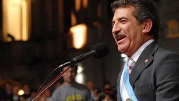 Urribarri quiere cobrar Ingresos Brutos a los medios