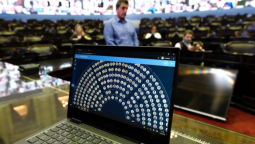 altText(Se cayó la sesión virtual de Diputados y por ahora no hay nueva fecha)}