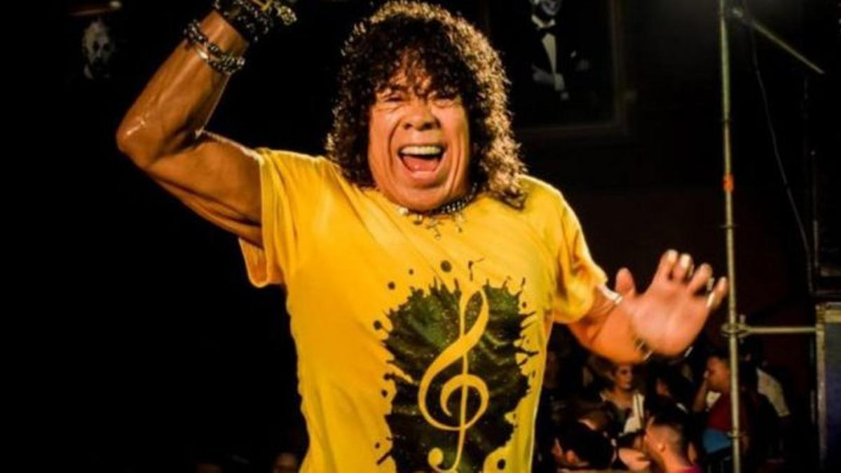 La Legislatura de Córdoba aprobó por unanimidad en el año 2000 el proyecto de ley que convierte el 4 de junio en el Día del Cuarteto, en homenaje al debut radial del Cuarteto Leo. La Legislatura de Córdoba aprobó por unanimidad en el año 2000 el proyecto de ley que convierte el 4 de junio en el Día del Cuarteto, en homenaje al debut radial del Cuarteto Leo. 