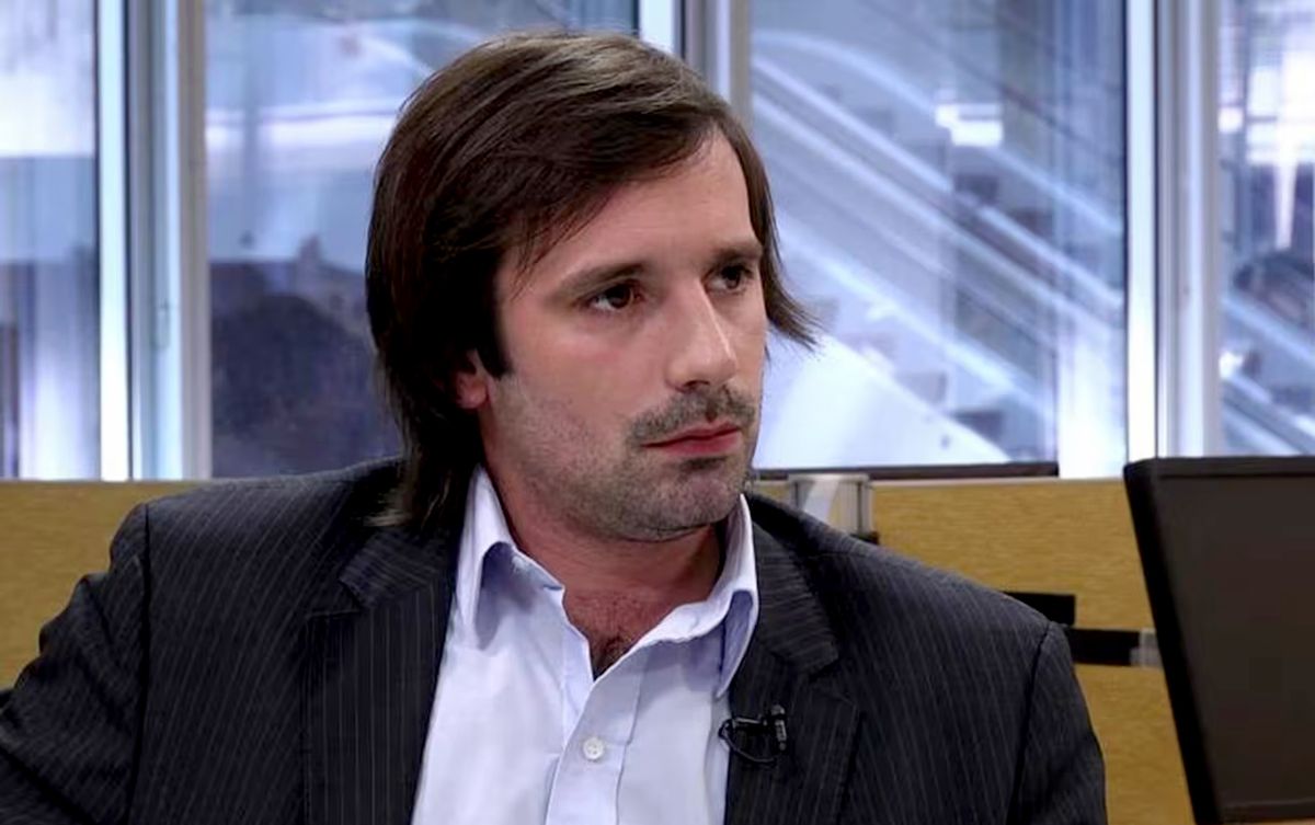 Santiago Viola. Santiago Viola.