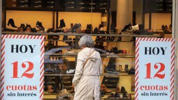 Nueva caída: Con diciembre, las ventas minoristas acumulan ocho meses en baja