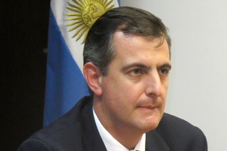 Daniel Reposo.