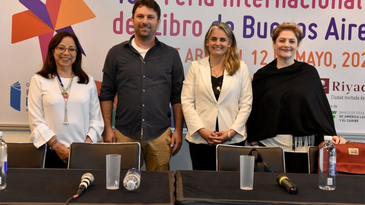 El Premio Vivalectura 2026 ya se puso en marcha a través de una convocatoria nacional que busca visibilizar proyectos de lectura en toda la Argentina. El Premio Vivalectura 2026 ya se puso en marcha a través de una convocatoria nacional que busca visibilizar proyectos de lectura en toda la Argentina.