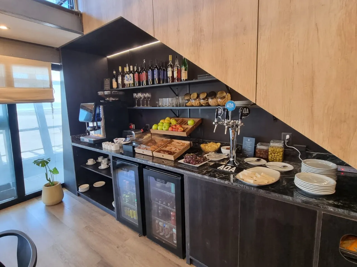 La nueva sala vip que abrió en aeropuerto de Argentina. Foto: ahoracalafate.com.ar La nueva sala vip que abrió en aeropuerto de Argentina. Foto: ahoracalafate.com.ar