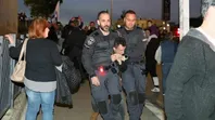 La policía arresta a un manifestante contra la guerra en Haifa el sábado 28/03/2026 por la noche. La policía arresta a un manifestante contra la guerra en Haifa el sábado 28/03/2026 por la noche.
