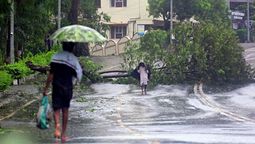 Destrucción en la India por ciclón Arnab: Adónde se dirige el femómeno.
