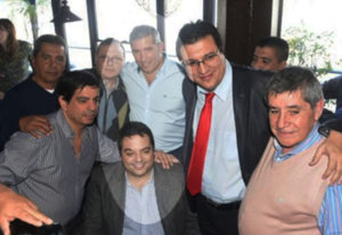 Fabián Hemoso con el exministro de Trabajo, Jorge Triacca. Fabián Hemoso con el exministro de Trabajo, Jorge Triacca.