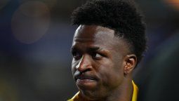Vinicius Junior atraviesa días decisivos mientras el Real Madrid intenta destrabar su renovación y Arsenal sigue de cerca cada movimiento.