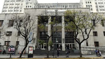 Hospitales universitarios de la UBA en crisis: Faltan fondos y crece la preocupación