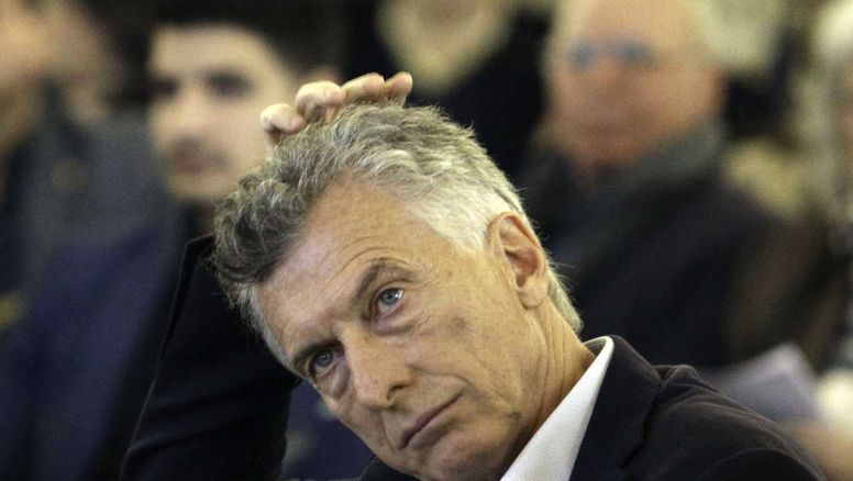 Javier Milei / Santiago Caputo hacen el 2-1 a Mauricio Macri y Morales Solá estalla