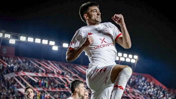 Huracán consiguió un triunfo clave frente a Argentinos Juniors que le permitió salvarse del descenso mientras que Colón de Santa Fe lucha por la permanencia. (Foto: Noticias Argentinas/PRENSA HURCÁN) Huracán consiguió un triunfo clave frente a Argentinos Juniors que le permitió salvarse del descenso mientras que Colón de Santa Fe lucha por la permanencia. (Foto: Noticias Argentinas/PRENSA HURCÁN)