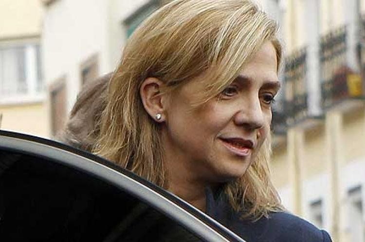 La imputación de la Infanta Cristina marca un antes y un después en la historia de la monarquía española desde 1976 porque acaba con al aura de inviolabilidad de la Familia Real.