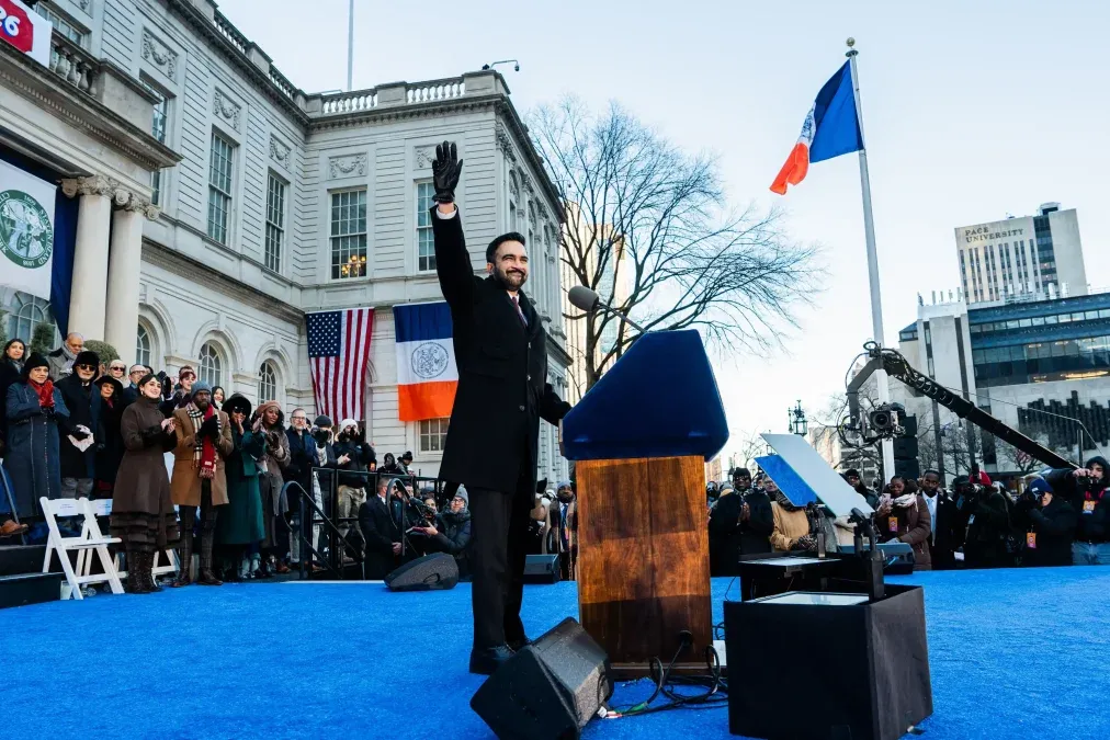 01vid-mamdani-tos-gkbf-threeByTwoLargeAt2X