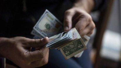 Se le pincharon las gomas a la bicicleta financiera (pero todavía sirve)