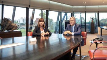 Bullrich y Llaryora. Bullrich y Llaryora.