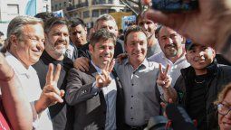 altText(Mariano Cascallares y Axel Kicillof promocionan la terminación de dos obras que frenó Milei)}