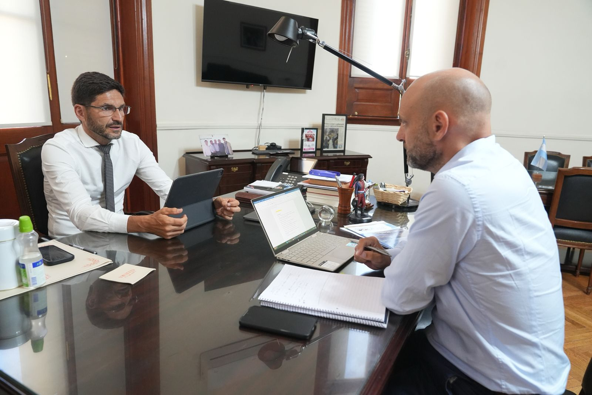 Después de meses de insistir, la Provincia consiguió que Nación investigue los precios que cobran a grandes usuarios de todo el país. Después de meses de insistir, la Provincia consiguió que Nación investigue los precios que cobran a grandes usuarios de todo el país. 