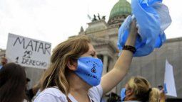 altText(Próxima parada, la Justicia: El aborto es legal pero 