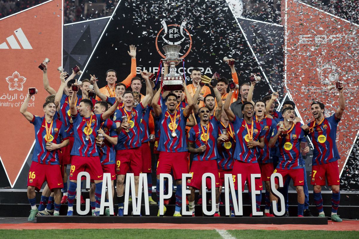 Barcelona se consagró campeón de la Supercopa de España, que se jugó -una vez más-, en tierras de uno de los jugadores más fuertes del Golfo de Pérsico