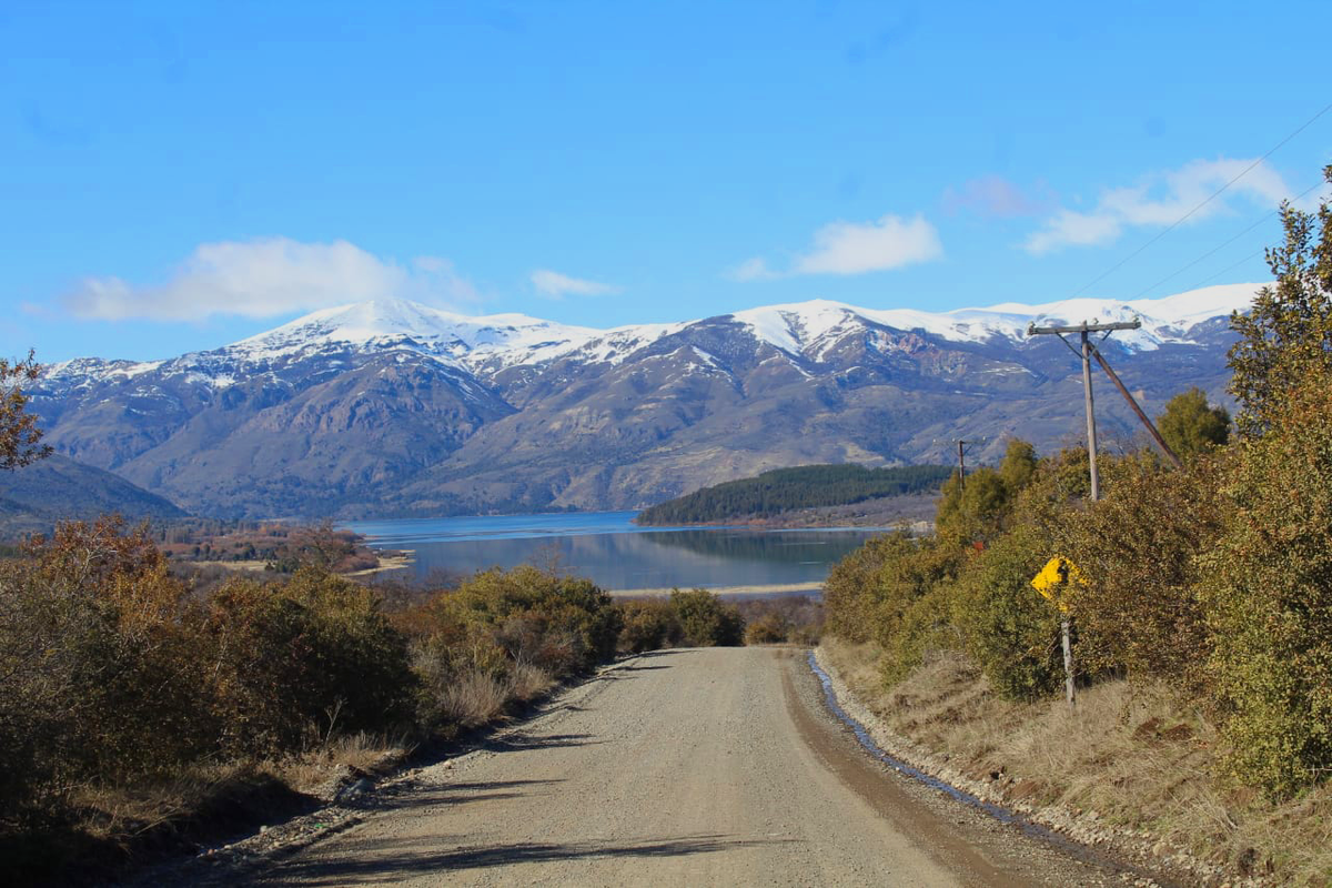 Un pueblo con un lago increíble. (Foto: Turismo Trevelin). Un pueblo con un lago increíble. (Foto: Turismo Trevelin).