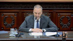 altText(Manuel Adorni podría ser investigado por 