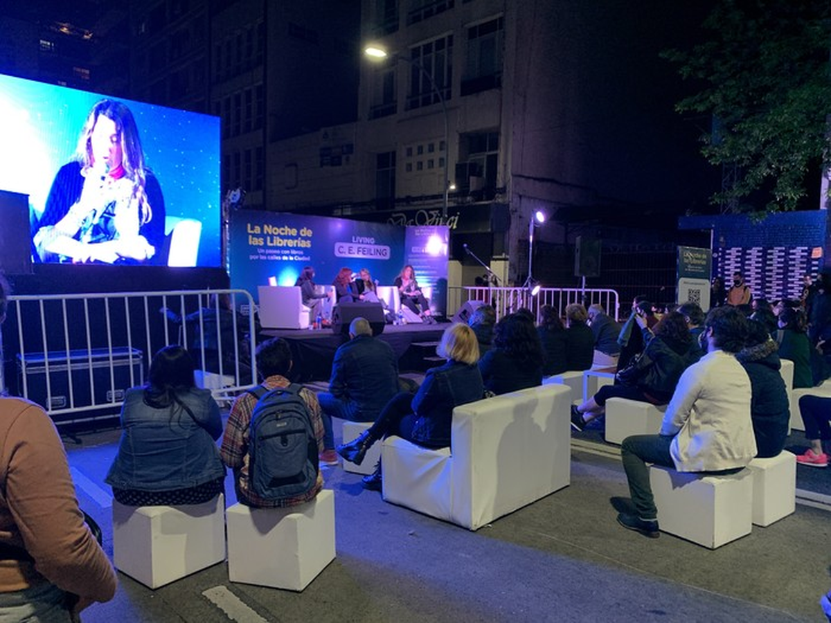Charlas y más de 45 librerías estarán abiertas hasta la madrugada.