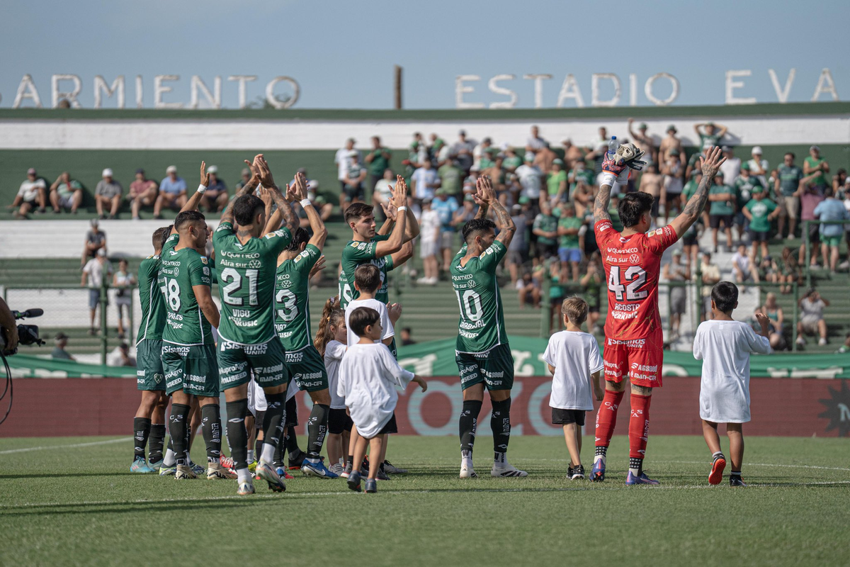 Sarmiento consiguió su primera victoria en el Torneo Apertura Sarmiento consiguió su primera victoria en el Torneo Apertura