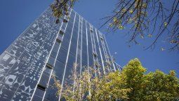 Nuevas técnicas ayudan a trabajar en oficinas de mejor ánimo todo el año. Nuevas técnicas ayudan a trabajar en oficinas de mejor ánimo todo el año.