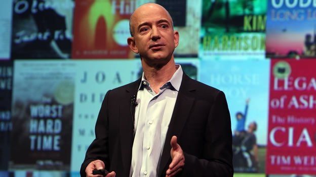 Jef Bezos, el hombre Amazon, intenta repetir sus logros en el mercado de smart phones pero es bien complicado...