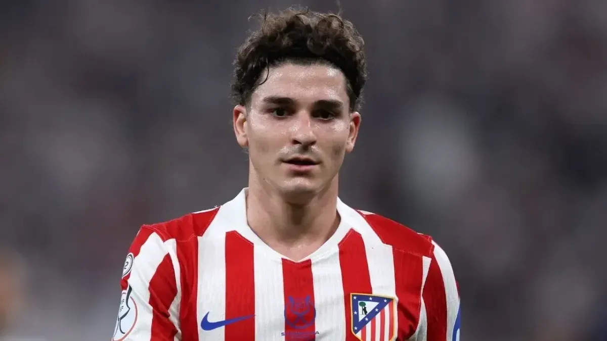 ¡Bomba en Europa! El guiño inesperado de Julián Álvarez que sacude al Barcelona.
