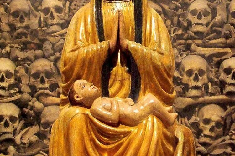 Virgen en la capilla de los mártires, iglesia de Santa Caterina a Formiello, Otranto.