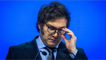 Javier Milei, en el FT: Su rechazo a dejar flotar libremente el peso y su