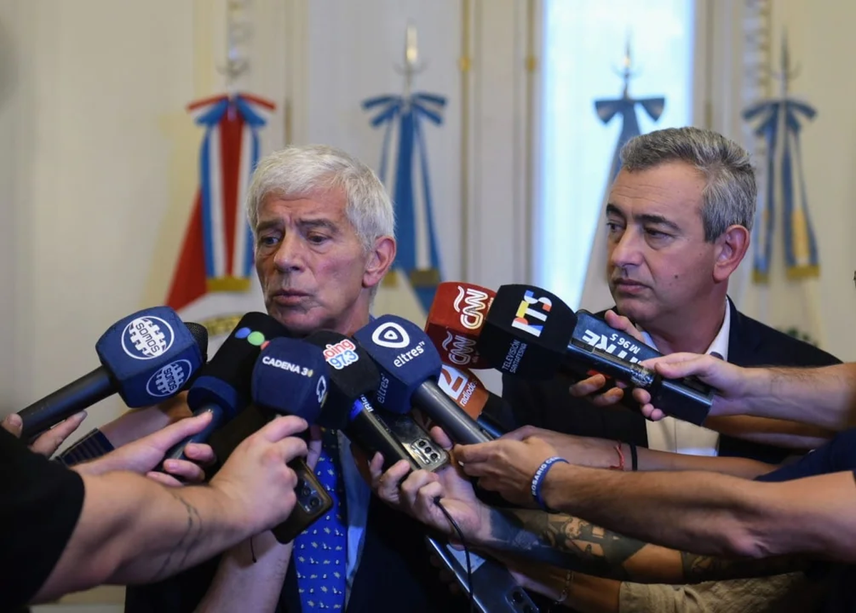 El acuerdo entre el municipio y el Ministerio de Justicia de la Nación permitirá agilizar la verificación de los antecedentes penales de quienes se desempeñen como jurados. El acuerdo entre el municipio y el Ministerio de Justicia de la Nación permitirá agilizar la verificación de los antecedentes penales de quienes se desempeñen como jurados.