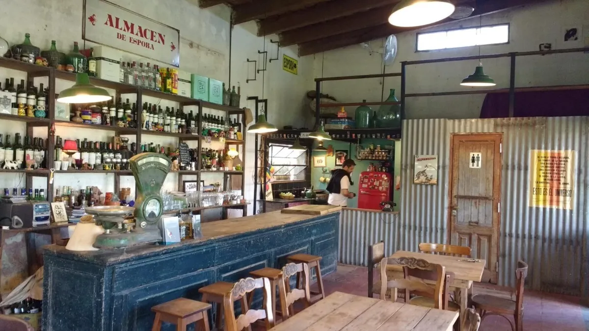 Almacén de Espora es encantador y queda en Buenos Aires. Almacén de Espora es encantador y queda en Buenos Aires.
