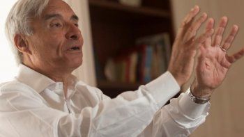 “No hay que hacer caso a las encuestas si todavía no hay candidatos”