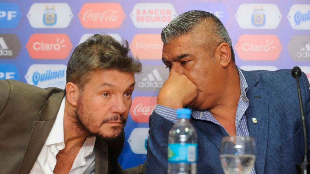 Marcelo Tinelli, presidente de la Liga Profesional de Fútbol y Claudio Tapia, presidente de la Asociación del Fútbol Argentino.